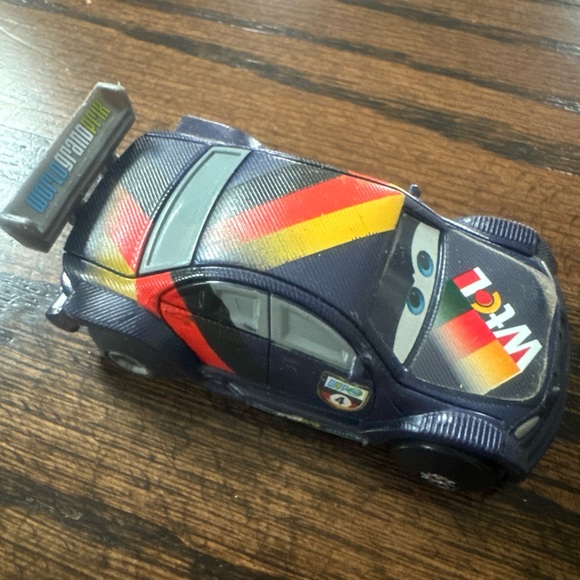 Disney PIXAR Cars MOVIE Max Schnell DIECAST CAR - Picture 6 of 8